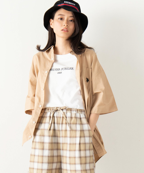 U.S. POLO ASSN.（ユーエスポロアッスン）の「∴WEGO/U.S. POLO ASSN.別注ビッグシルエットシャツ（シャツ/ブラウス・レディース・ブルー系その他4/ベージュ/ホワイト・FREE）」の3枚目の写真