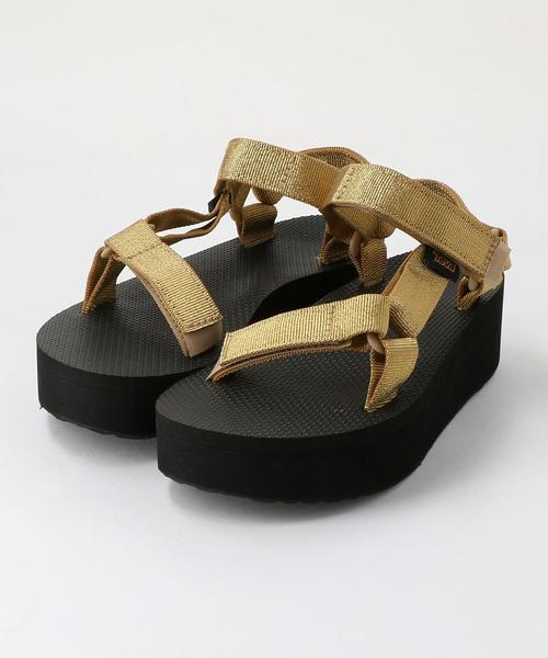 Teva（テバ）の「＜TEVA（テバ）＞FLATFORM UNIVERSAL フラットフォーム ユニバーサル メタルサンダル о（サンダル・レディース・シルバー/ゴールド・8/6/5/7）」の3枚目の写真