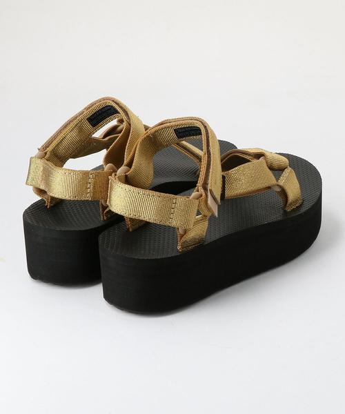 Teva（テバ）の「＜TEVA（テバ）＞FLATFORM UNIVERSAL フラットフォーム ユニバーサル メタルサンダル о（サンダル・レディース・シルバー/ゴールド・8/6/5/7）」の6枚目の写真