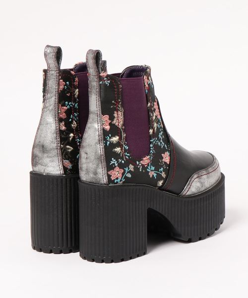 YOSUKE（ヨースケ）の「「YOSUKE/ヨースケ」厚底サイドゴアショートブーツ（ブーツ・レディース・ワイン/ブラックミックス/ブラック×ホワイト/ブラック・LL/S/M/L）」の5枚目の写真