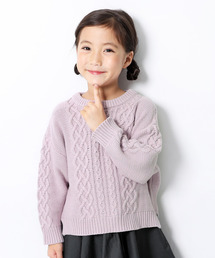 ざっくり編みケーブルニット