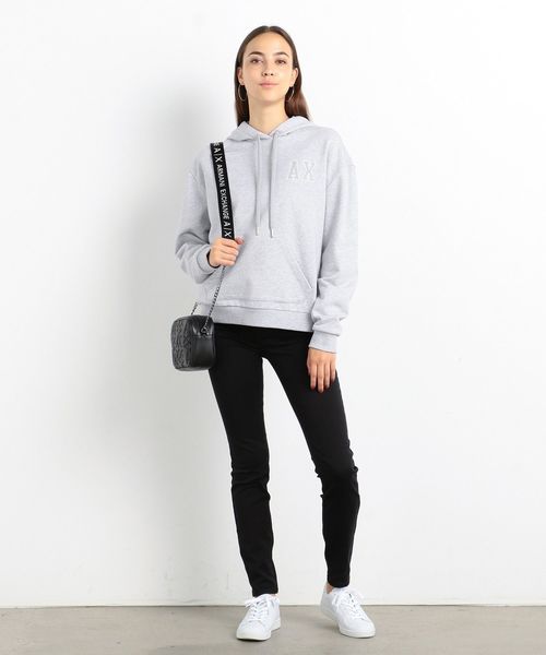 ARMANI EXCHANGE(アルマーニエクスチェンジ)の「【A|Xアルマーニ エクスチェンジ】エンボスAXロゴステッチ ミニショルダーバッグ(ショルダーバッグ・レディース・ブラック/レッド・FREE)」の6枚目の写真