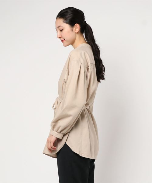 LOWRYS FARM（ローリーズファーム）の「ＴＲブラウジングチュニック　854875（シャツ/ブラウス・レディース・ベージュ/ブラウン/ミント・FREE）」の4枚目の写真