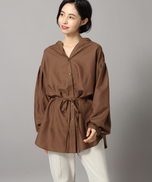 LOWRYS FARM（ローリーズファーム）の「ＴＲブラウジングチュニック　854875（シャツ/ブラウス・レディース・ベージュ/ブラウン/ミント・FREE）」の2枚目の写真