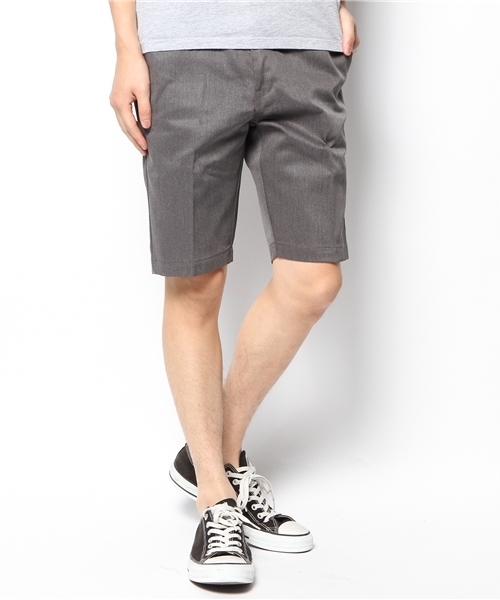 Dickies(ディッキーズ)の「WD874H4 TCツイルショートパンツ(チノパンツ・メンズ・ブラウン/ライトブラウン/ダークネイビー/マルーン/ブルー系その他/モスグリーン/ベージュ/ブラック/ヘザ-グレー/ホワイト/ブルー・30inch/32inch/36inch/28inch/34inch)」の4枚目の写真