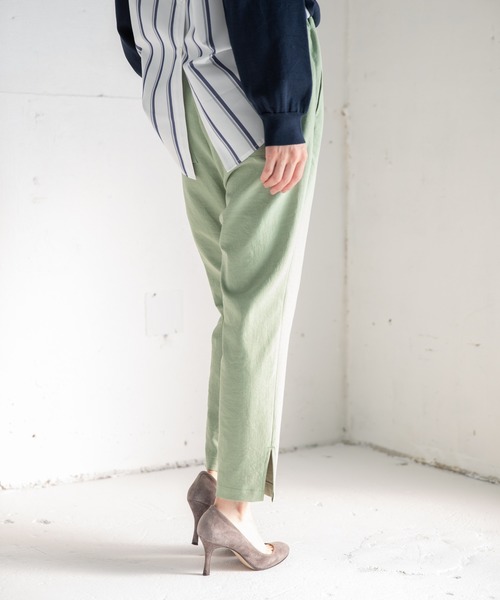 Munich（ミューニック）の「ドライタッチオックス　テーパードパンツ【セットアップ可】（その他パンツ・レディース・ホワイト/ブラック/ライトグリーン/ライトカーキ/ナチュラル・S/M/XS）」の18枚目の写真