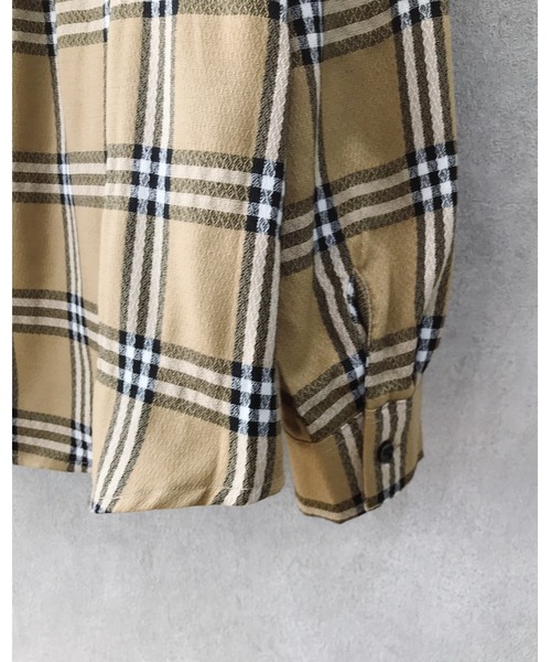 Niell（ニール）の「ビッグチェックシャツ/ビッグシャツ（シャツ/ブラウス・メンズ・グレー系その他/ベージュ系その他・L/M）」の8枚目の写真