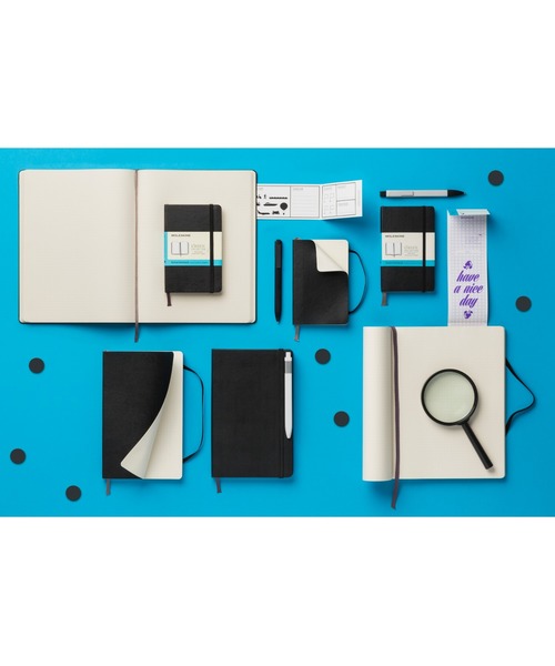 MOLESKINE(モレスキン)の「モレスキン クラシック ノートブック XLサイズ ソフトカバー ドット方眼(手帳/メモ帳・メンズ・ブラック/ブルー系その他/ベージュ・ONE SIZE)」の18枚目の写真