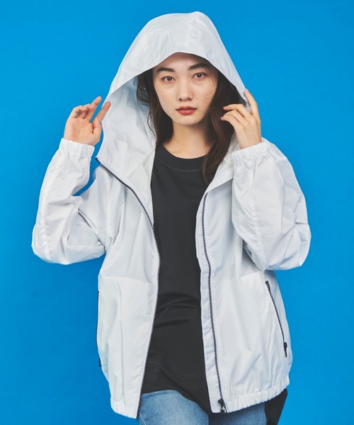 Calvin Klein Jeans(カルヴァンクラインジーンズ)の「CK ONE ロゴ ウィンドブレーカー ジャケット(ナイロンジャケット・メンズ・ホワイト/ブラック/イエロー系その他・S/M/L/XL)」の8枚目の写真