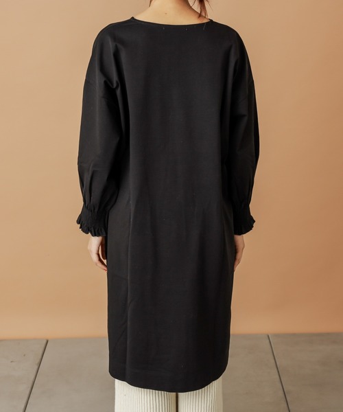 PUAL CE CIN（ピュアルセシン）の「【cotton100％】シャーリング袖チュニック（Tシャツ/カットソー・レディース・ブラウン/ブラック/ピンク/グレー/グレイッシュベージュ・FREE）」の13枚目の写真
