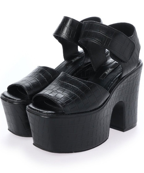 R&E(アールアンドイー)の「【新色入荷BL/C】【R&E】厚底サンダル(サンダル・レディース・ブラウン/ブラック/ブラック系その他・M/L/S)」の5枚目の写真