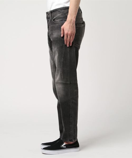 G-STAR(ジースター)の「CITISHIELD 3D SLIM TAPERED JEANS(デニムパンツ・メンズ・ブラック・27/30/28/30/32/32/34/32/29/30/31/30/32/30/34/30/36/32/30/30)」の4枚目の写真