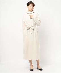 サカリバサイドスリットオフタートルネックワンピース