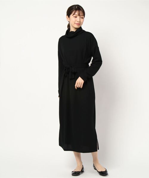 STYLEBLOCK（スタイルブロック）の「サカリバサイドスリットオフタートルネックワンピース（ワンピース・レディース・ブラック/ベージュ/パープル/アイボリー・M）」の3枚目の写真
