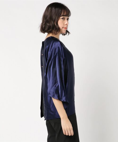AERON(アーロン)の「AERON 777-71824 SHIRT(シャツ/ブラウス・レディース・ネイビー・34)」の2枚目の写真