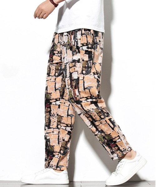 MGV（エムジーヴィー）の「ヴィンテージプリントテーパードイージーパンツ（その他パンツ・メンズ・ベージュ×ブラック/ホワイト×ブラック/ブラウン/ホワイト×グリーン/ブラック×グリーン・MEDIUM/LARGE/X-LARGE）」の7枚目の写真