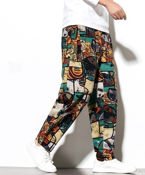 MGV（エムジーヴィー）の「ヴィンテージプリントテーパードイージーパンツ（その他パンツ・メンズ・ベージュ×ブラック/ホワイト×ブラック/ブラウン/ホワイト×グリーン/ブラック×グリーン・MEDIUM/LARGE/X-LARGE）」の11枚目の写真