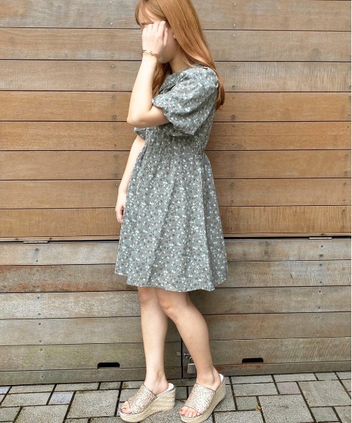 apres jour(アプレジュール)の「襟フリルパフワンピース【ZOZOTOWN限定アイテム】(ワンピース・レディース・ブラック/ベージュ/その他/ミント/モカ・フリー)」の17枚目の写真
