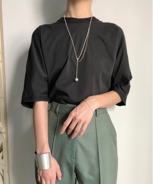 トップス AMERI BACK DETAIL TEE Ameri（アメリ）の「BACK DETAIL TEE（Tシャツ/カットソー