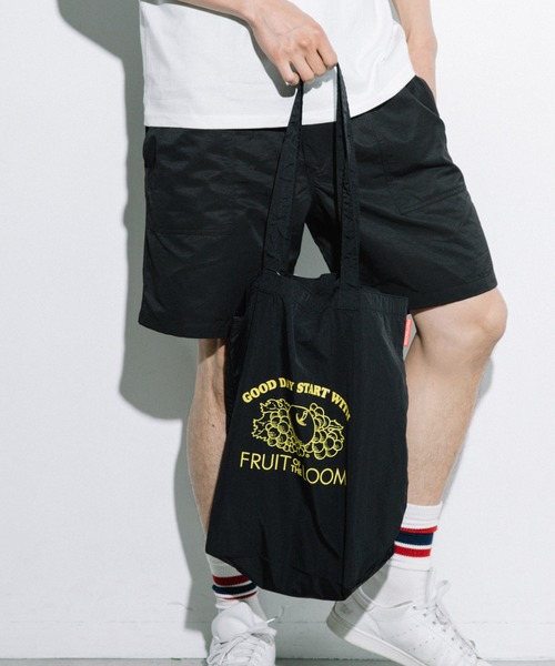 FRUIT OF THE LOOM（フルーツオブザルーム）の「MONO COLOR TOTE BAG M / トートバッグ / A4 / コンパクト / カジュアル（トートバッグ・レディース・ブルー/レッド/イエロー/グリーン・FREE）」の15枚目の写真