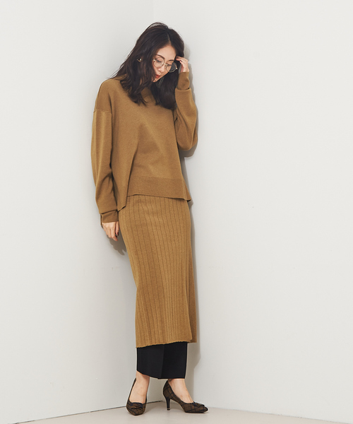 PICHE ABAHOUSE(ピシェ アバハウス)の「プレートモチーフパンプス(パンプス・レディース・ブラック/グリーン/その他・40/38/39/35/36/37/34)」の4枚目の写真