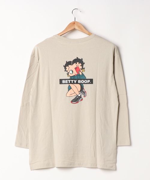 SpRay（スプレイ）の「ＳＮＥＡＫＥＲ　ＢＥＴＴＹ　ロングＴシャツ（Tシャツ/カットソー・レディース・ブラック/アイボリー/スミクロ/グレイッシュベージュ・FREE）」の6枚目の写真