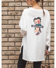 SNEAKER BETTY ロングTシャツ
