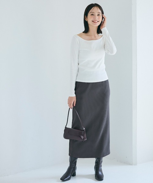 coca（coca）（コカ）の「エンボス加工Iラインスカート（スカート・レディース・ブラック/カーキ/キャメル/ダークベージュ/チャコール・ONE SIZE）」の9枚目の写真