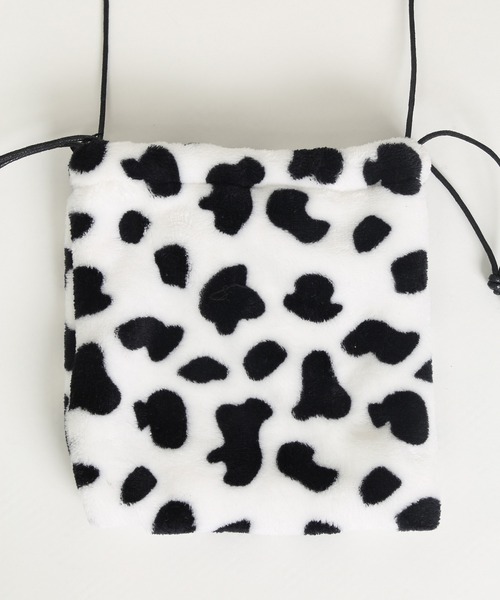 WC（ダブル シー）の「WC/牛柄ポーチ（ポーチ）」 - WEAR