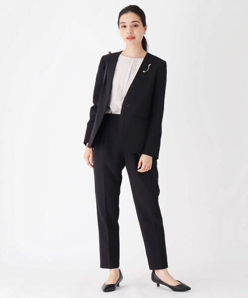 OPAQUE.CLIP(オペークドットクリップ)の「◆CARREMANストレッチテーパードパンツ(スーツパンツ・レディース・ブラック/ネイビー/ライトベージュ・40/38/42/36/34/01/02/03)」の8枚目の写真