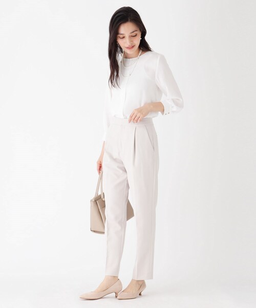 OPAQUE.CLIP(オペークドットクリップ)の「◆CARREMANストレッチテーパードパンツ(スーツパンツ・レディース・ブラック/ネイビー/ライトベージュ・40/38/42/36/34/01/02/03)」の10枚目の写真