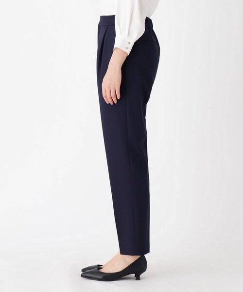 OPAQUE.CLIP(オペークドットクリップ)の「◆CARREMANストレッチテーパードパンツ(スーツパンツ・レディース・ブラック/ネイビー/ライトベージュ・40/38/42/36/34/01/02/03)」の15枚目の写真