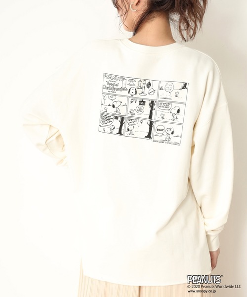 one after another NICE CLAUP(ワンアフターアナザーナイスクラップ)の「スヌーピー/プリントトレーナー(Tシャツ/カットソー・レディース・ベージュ/アイボリー/モカ・FREE)」の2枚目の写真