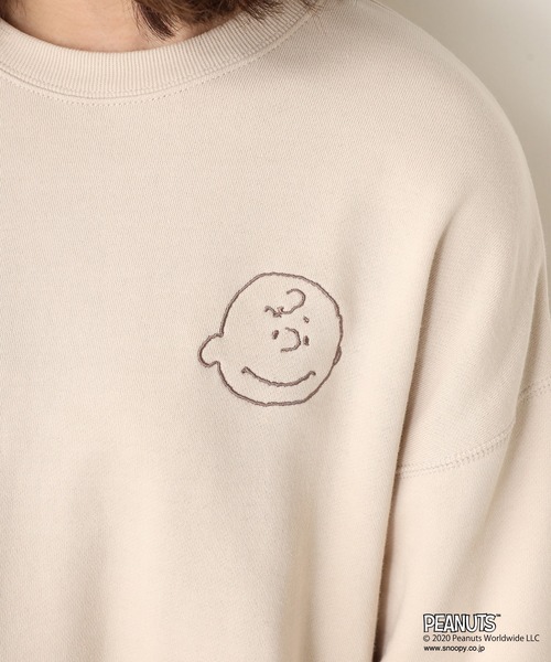 one after another NICE CLAUP(ワンアフターアナザーナイスクラップ)の「スヌーピー/プリントトレーナー(Tシャツ/カットソー・レディース・ベージュ/アイボリー/モカ・FREE)」の8枚目の写真