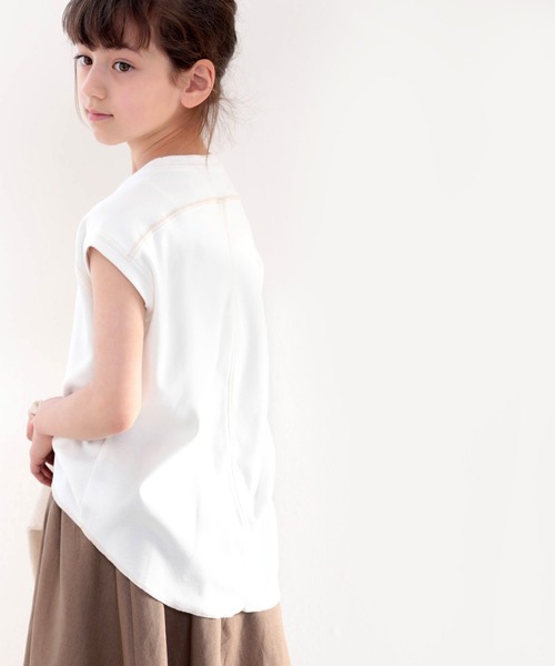 classicalelf（クラシカルエルフ）の「≪キッズ≫ふんわり柔らか、オーガニックコットン。配色ステッチフレンチTシャツ（Tシャツ/カットソー・キッズ・ベージュ/オフホワイト/モカ/チャコール・130/140/150/160）」の11枚目の写真