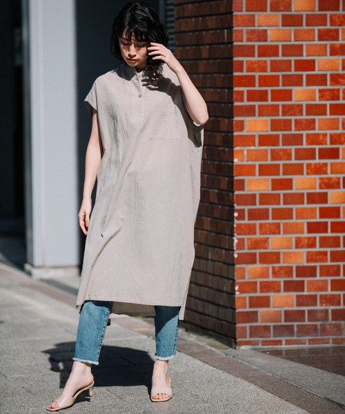 Munich（ミューニック）の「コットンリネンボイルキャッチワッシャー　ビッグワンピース（ワンピース・レディース・ホワイト/ブラック/グレイッシュベージュ・FREE）」の4枚目の写真
