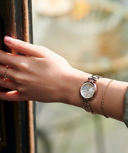 xC クロスシー basic collection エコ・ドライブ電波時計 Happy Flight