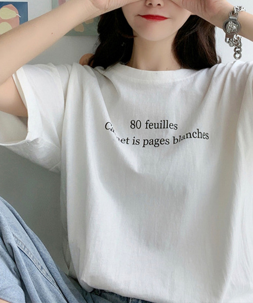 JUNOAH（ジュノア）の「フロントプリントTシャツ（Tシャツ/カットソー・レディース・ホワイト/ライトブルー/パープル・MEDIUM/LARGE/X-LARGE）」の2枚目の写真