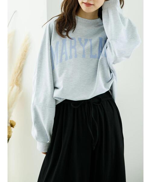 SLURR（スラ―）の「カレッジプリントオーバーサイズトレーナー（スウェット・レディース・クリーム/チョコ/グレイッシュベージュ/ライトグレー系1・FREE）」の5枚目の写真