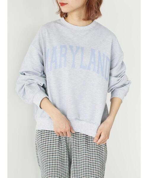 SLURR（スラ―）の「カレッジプリントオーバーサイズトレーナー（スウェット・レディース・クリーム/チョコ/グレイッシュベージュ/ライトグレー系1・FREE）」の22枚目の写真