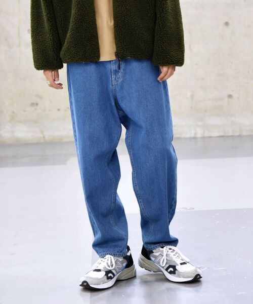 SHIPS（シップス）の「【WEB限定】SHIPS: バルーン シルエット ワイド テーパード デニム パンツ（デニムパンツ・メンズ・ライトブルー/ネイビー/ブルー・SMALL/MEDIUM/LARGE）」の19枚目の写真