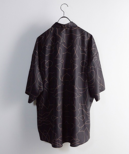 JUNRED（ジュンレッド）の「ラインアートペイントビックシャツ（シャツ/ブラウス・メンズ・ホワイト/ブラック/パープル系その他・M/L）」の5枚目の写真