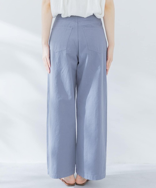 URBAN RESEARCH Sonny Label（アーバンリサーチサニーレーベル）の「ワイドチノパンツ（その他パンツ・レディース・グレー系その他/カーキ/ベージュ・38/36）」の16枚目の写真