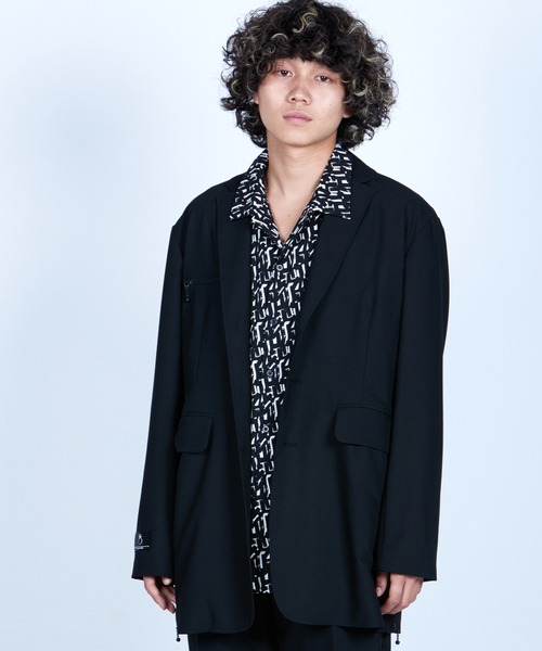 VIRGOwearworks（ヴァルゴウェアワークス）の「MIDDLE TAILORED JKT（テーラードジャケット・メンズ・ブラック/カーキ・4/2/3）」の2枚目の写真