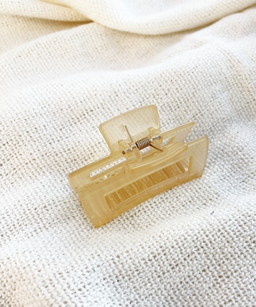 kutir（クティール）の「ビッグスクエアバンスクリップ（バレッタ/ヘアクリップ・レディース・ライトグレー/ライトグリーン/モカ/ラベンダー/ライトベージュ/ライトピンク・FREE）」の11枚目の写真