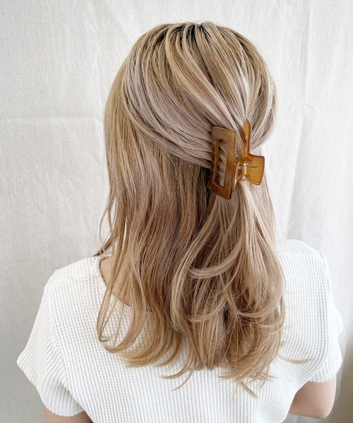 kutir（クティール）の「ビッグスクエアバンスクリップ（バレッタ/ヘアクリップ・レディース・ライトグレー/ライトグリーン/モカ/ラベンダー/ライトベージュ/ライトピンク・FREE）」の9枚目の写真