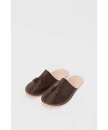 Hender Scheme（エンダースキーマ）の「leather slipper（ルームシューズ/スリッパ）」