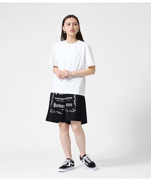VETEMENTS（ヴェトモン）の「VETEMENTS / ヴェトモン：BLACK LABEL'' LOGO SHORTS：UA52TR400[RIP]（その他パンツ・メンズ・ブラック×ホワイト・S/XS）」の12枚目の写真
