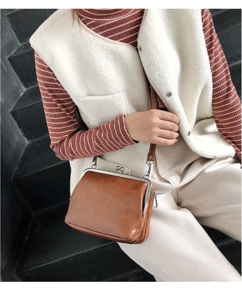 SETUP7（セットアップセブン）の「【SETUP7】フェイクレザー レトロがま口ミニショルダー SCCH17（ショルダーバッグ・レディース・ブラック/ブラウン/パープル・FREE）」の13枚目の写真