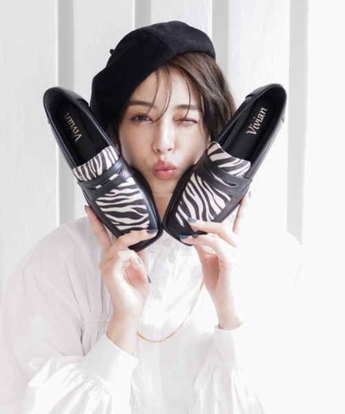 VIVIAN（ヴィヴィアン）の「スクエアトゥコインローファー（ローファー・レディース・ストーン/ゼブラ/ホワイト×ライム/ブラック系その他2/ブラウン系その他5・LL/S/M/L）」の18枚目の写真